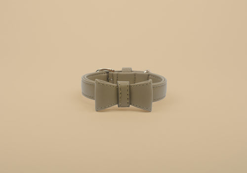 Beige Collar