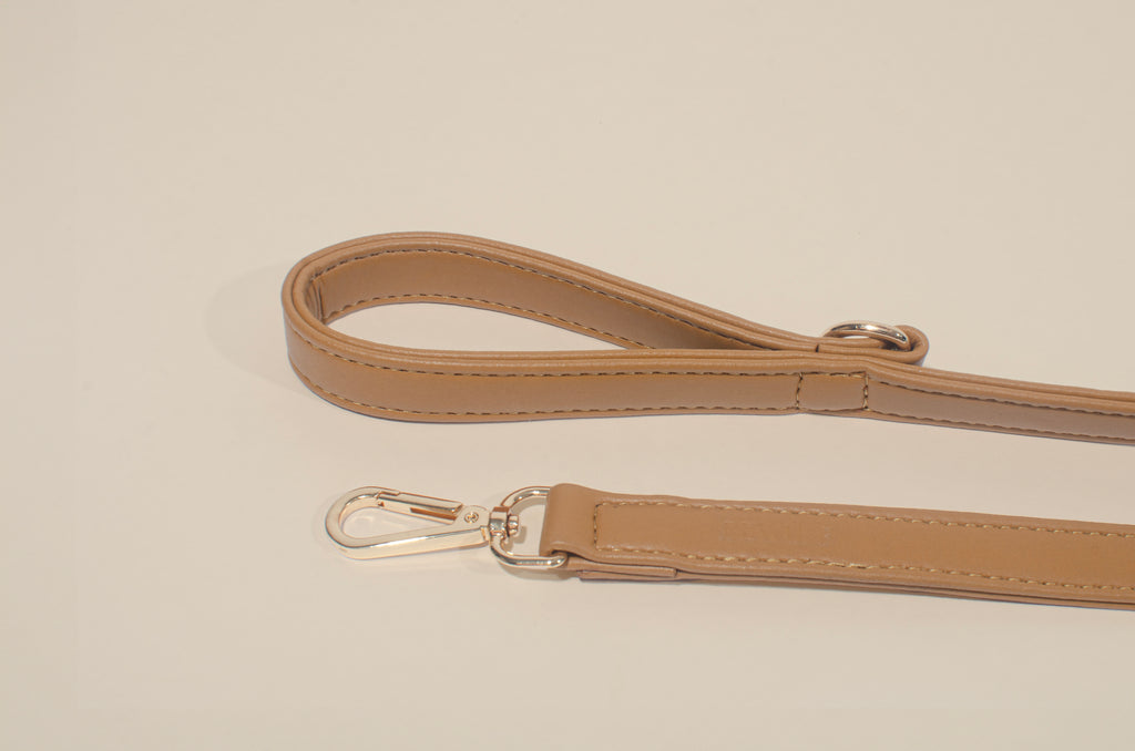 Camel Short Leash