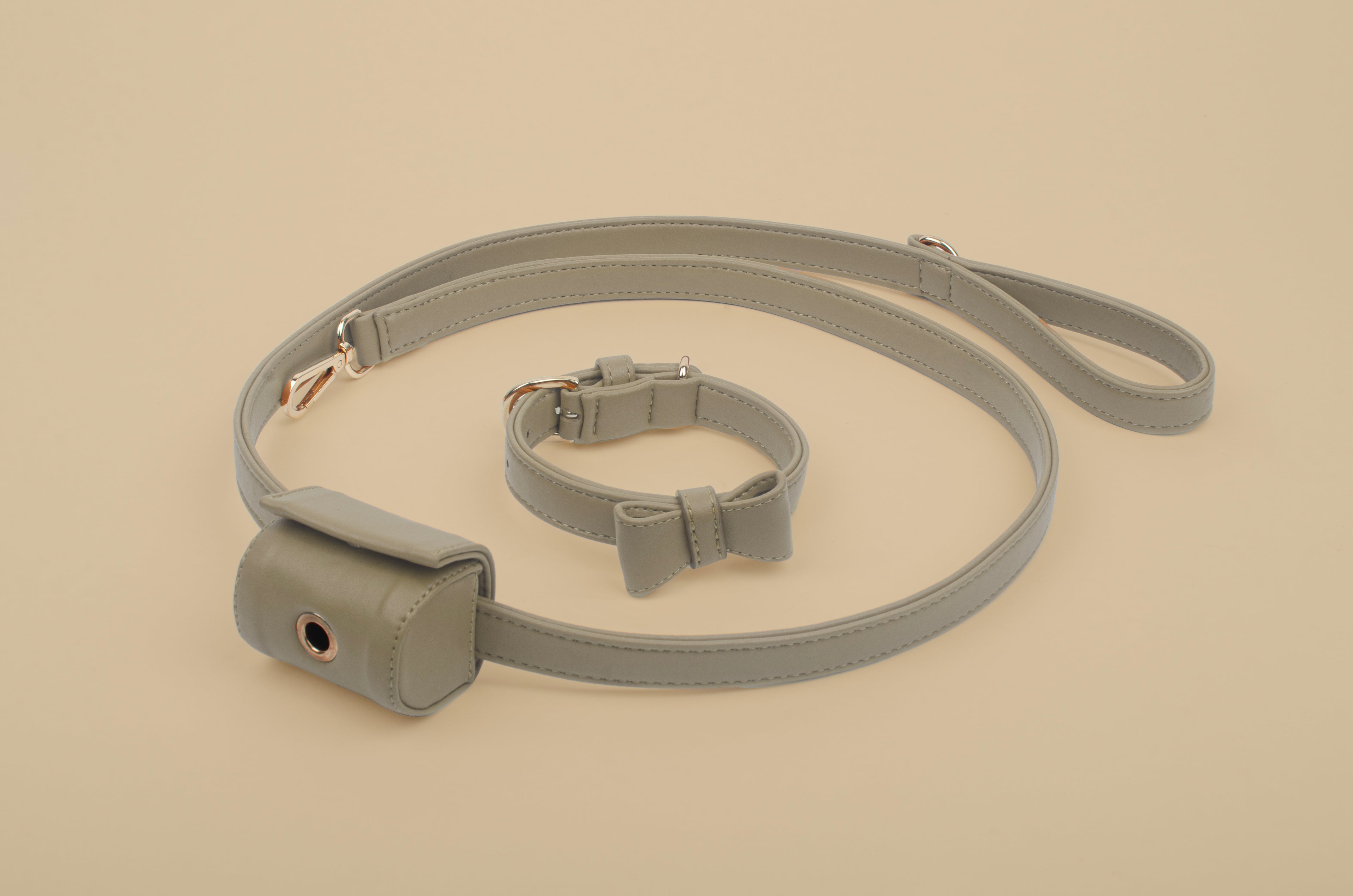 Beige 'Walking Set'