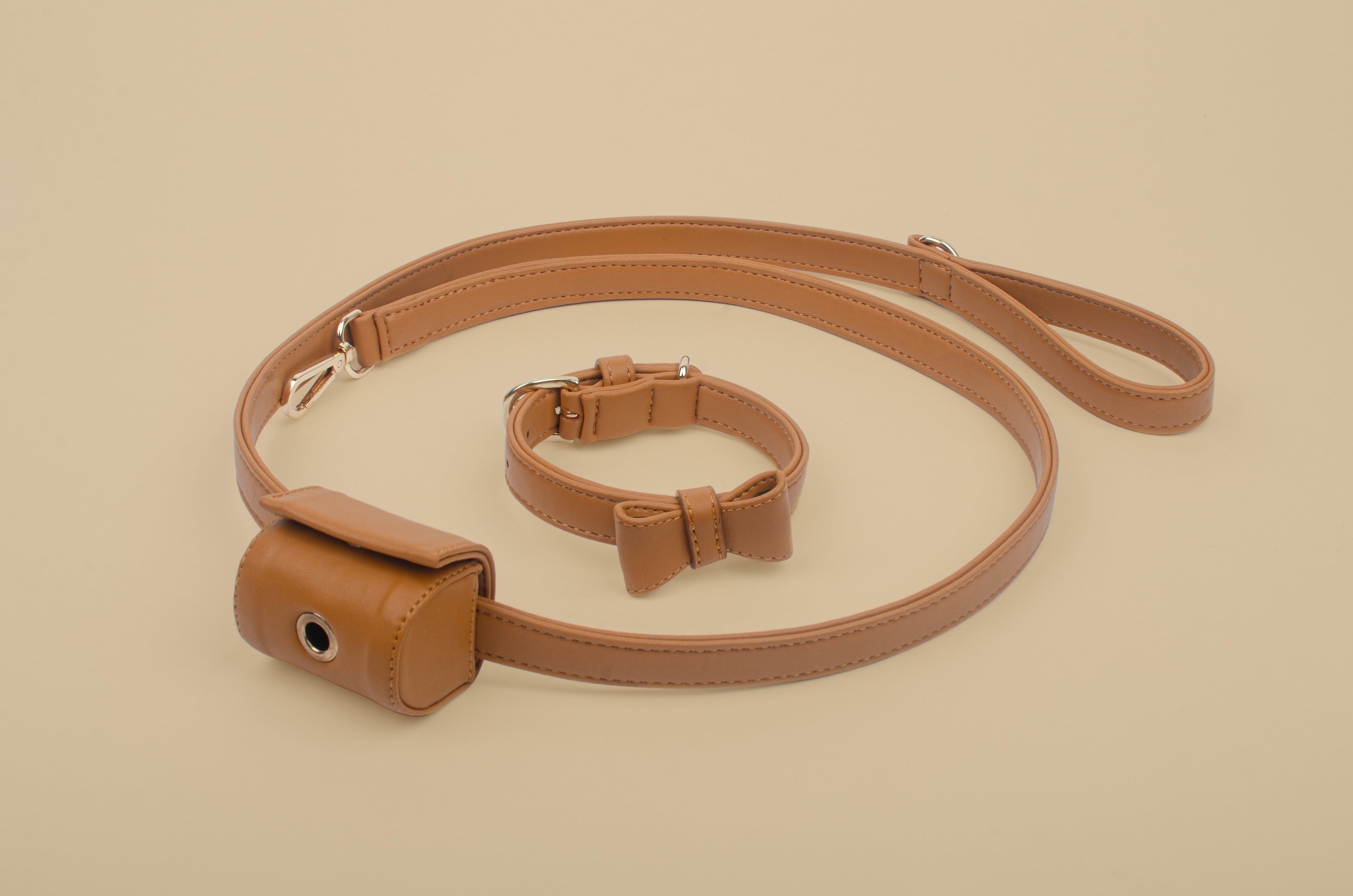 Camel Hands-Free 'Walking Set'